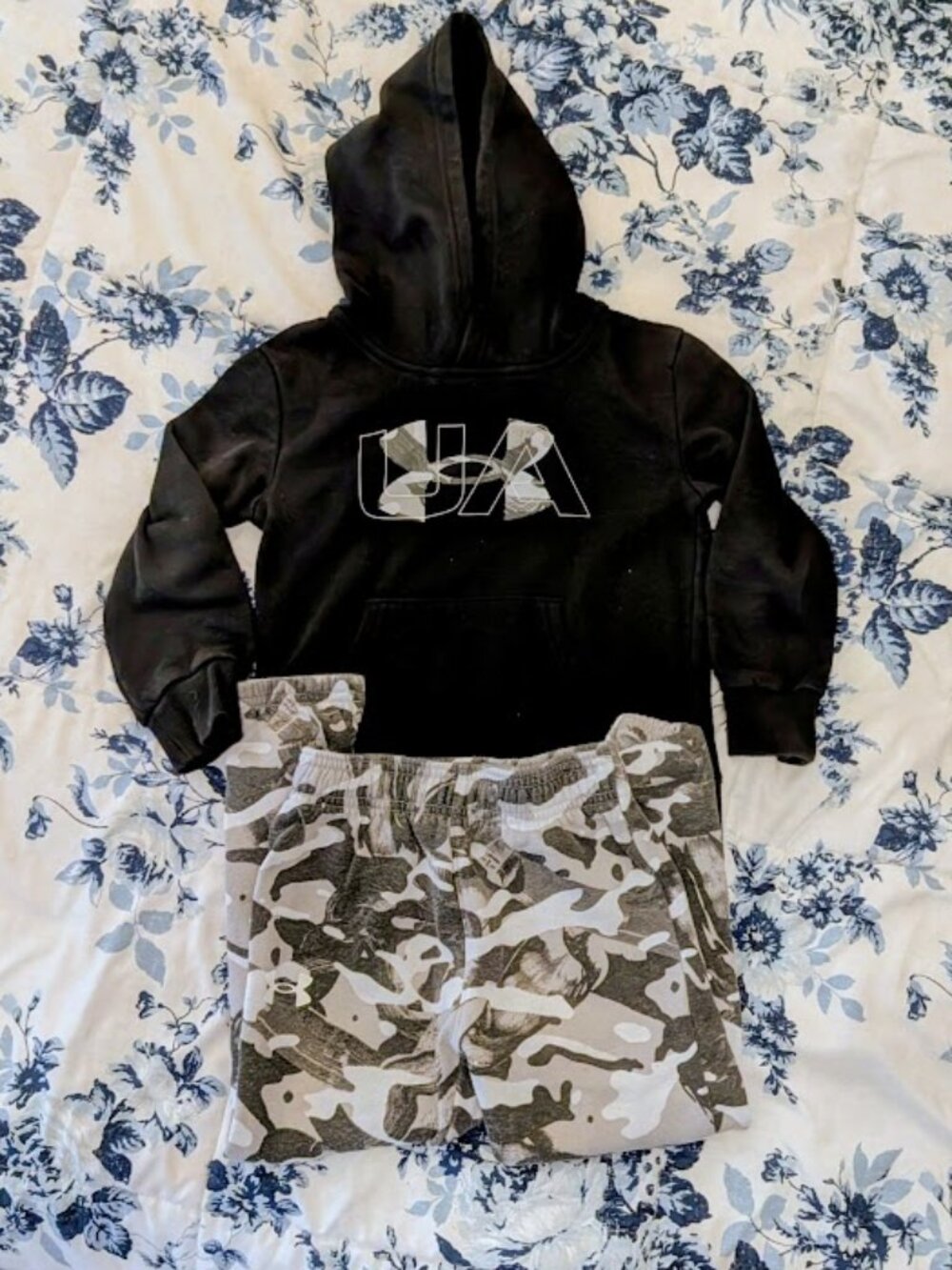 Under Armour Sweat Suit 4T